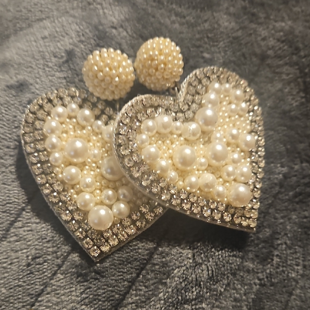 Pearl & Rhinestone Heart Statement Earrings - Ivory
